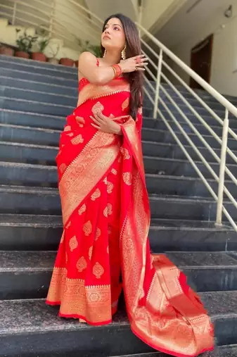red silk blend banarasi saree with unstitched blouse piece