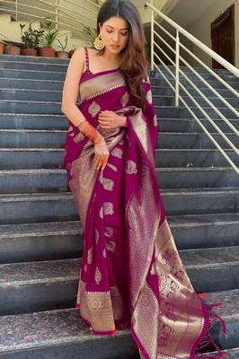 wine silk blend banarasi saree with unstitched blouse piece 1