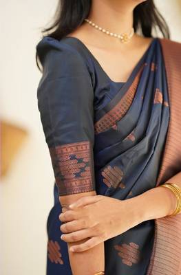 blue silk blend banarasi saree with unstitched blouse piece 5