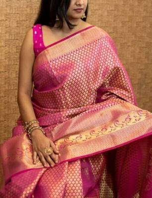 pink silk blend banarasi saree with unstitched blouse piece 4