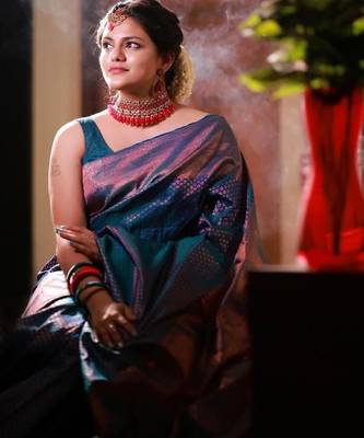 rema silk blend banarasi saree with unstitched blouse piece 3