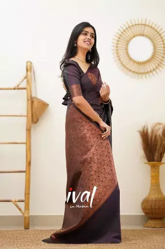 wine silk blend saree with banarasi jacquard zari 