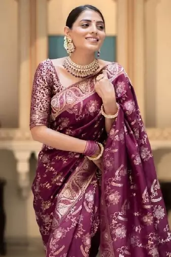 purplr silk blend banarasi saree with unstitched blouse piece