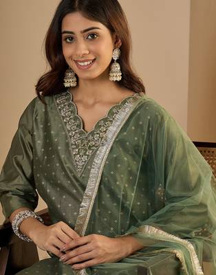 Dark green women kurta pant dupatta set 3