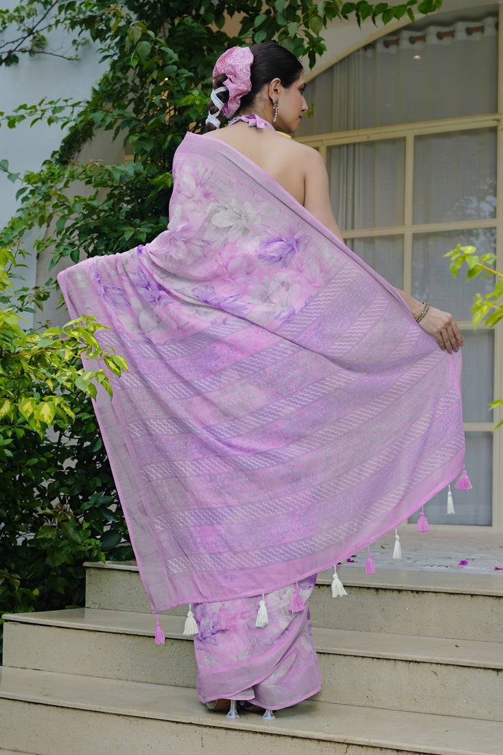 pink floral print cotton blend saree with blouse piece