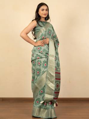 green geometric print cotton silk saree with blouse piece 3