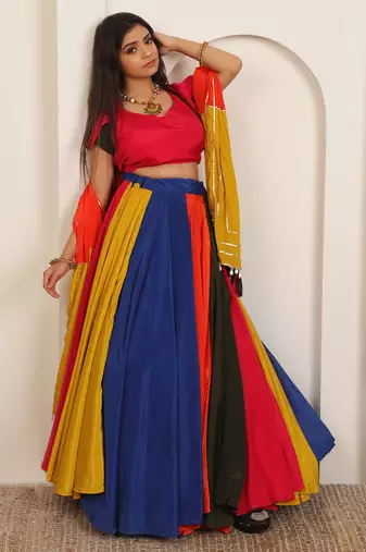 MULTI COLOR SOLID SILK BLAND FLAIR PARTY LEHENGA CHOLI WITH DUPATTA.
