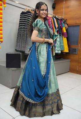 Beautiful South Indian Style ed Half Saree with Blouse and Rangoli Dupatta for Women 2