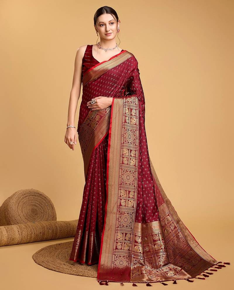 maroon silk blend printed saree with blouse
