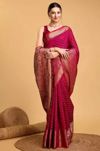 pink silk blend printed saree with blouse