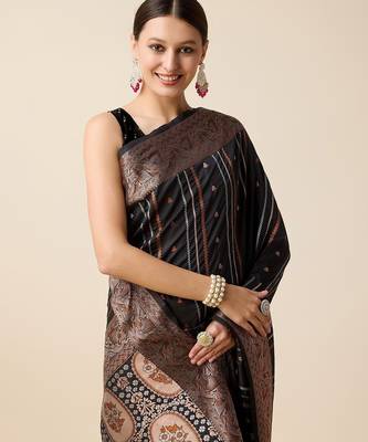 black silk blend printed saree with blouse 3