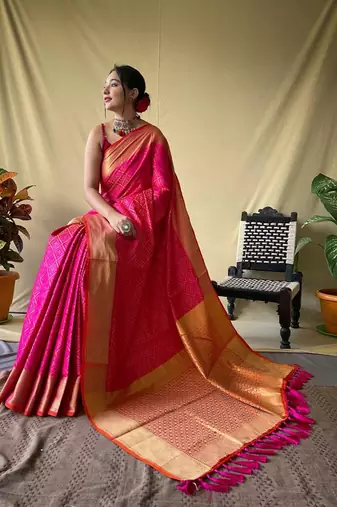 pink silk blend printed saree with blouse