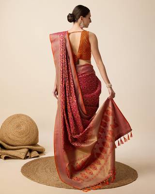 pink silk blend printed saree with blouse 4