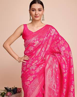 pink silk blend printed saree with blouse 2