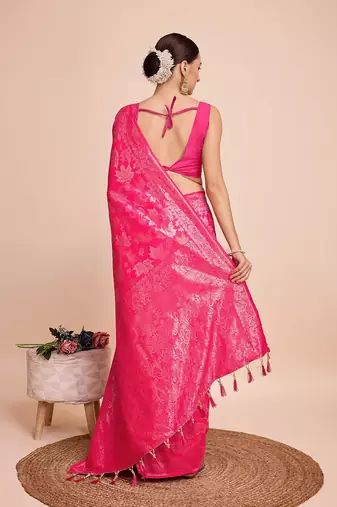 pink silk blend printed saree with blouse