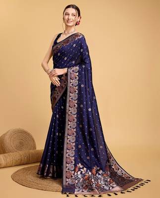 navy blue silk blend printed saree with blouse 2
