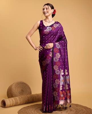 lavender silk blend printed saree with blouse 2