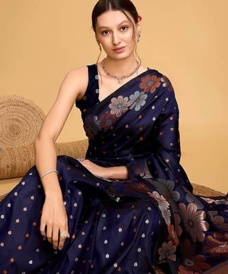 navy blue silk blend printed saree with blouse 3