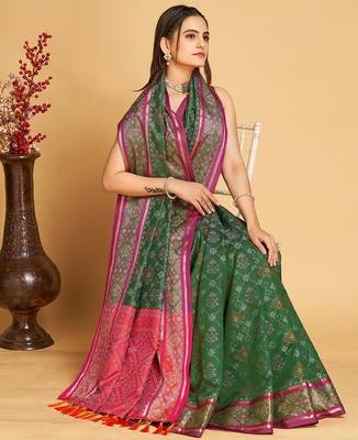 green silk blend printed saree with blouse 4