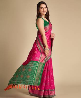 rani pink silk blend printed saree with blouse 2
