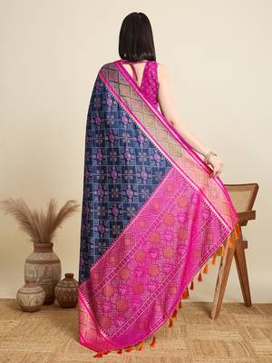 navy blue silk blend blend printed saree with blouse 3