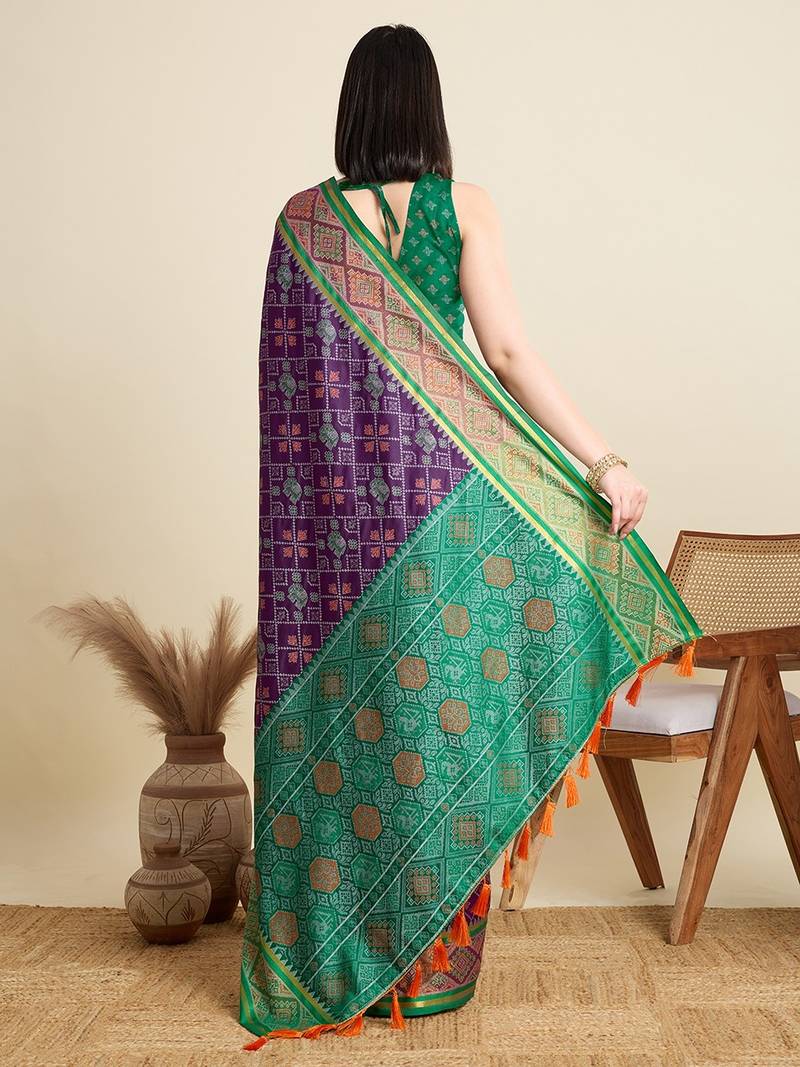purple silk blend blend printed saree with blouse