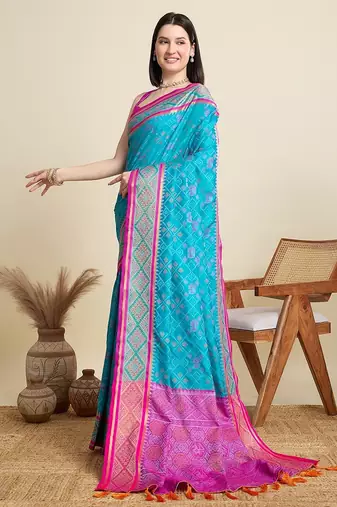 teal silk blend blend printed saree with blouse