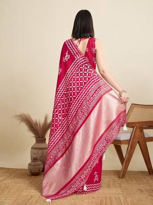 pink cotton printed saree with blouse 3