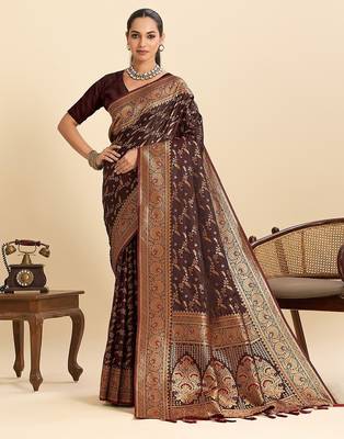 maroon satin printed saree with blouse 1