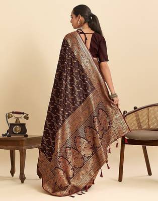 maroon satin printed saree with blouse 3