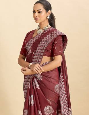 maroon art silk printed saree with blouse 4