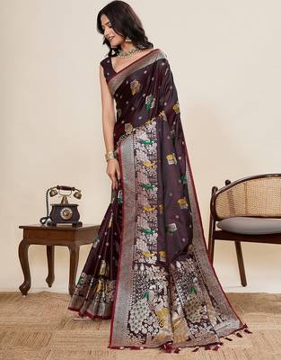 brown silk blend printed saree with blouse 2