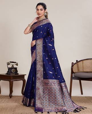 navy blue silk blend printed saree with blouse 2