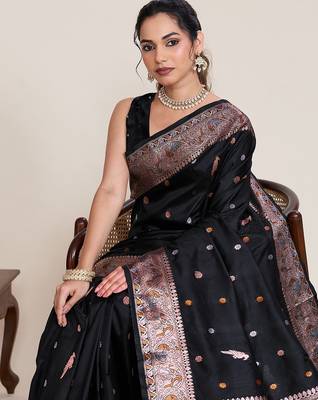black silk blend printed saree with blouse 4