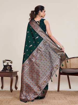 green silk blend printed saree with blouse 3