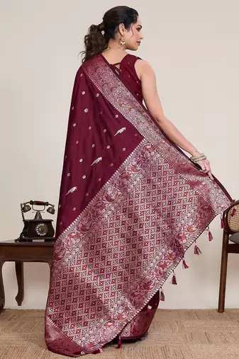maroon silk blend printed saree with blouse