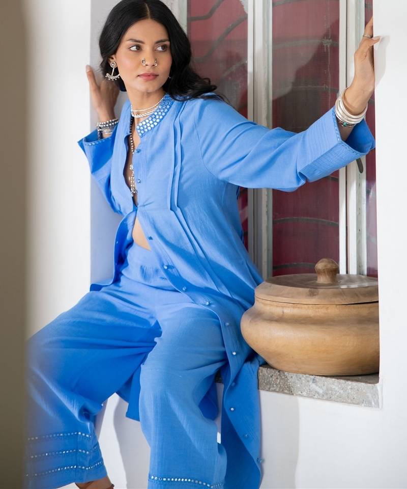 Blue embroidered linen kurta set