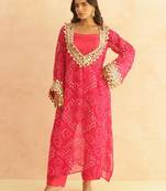 Nitya magenta pink bandhej mirror lace work fusion set
