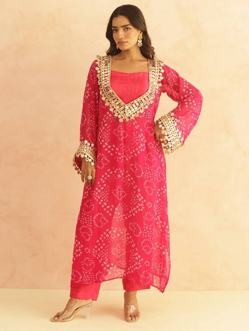 Nitya magenta pink bandhej mirror lace work fusion set