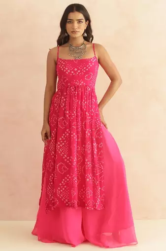 Vriti magenta pink bandhani kurta set