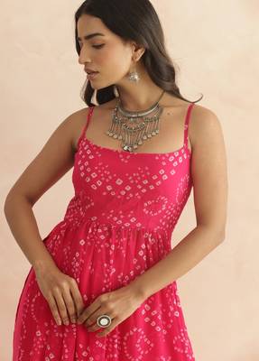 Vriti magenta pink bandhani kurta set 3