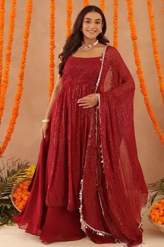 Joshna red lurix kurta set