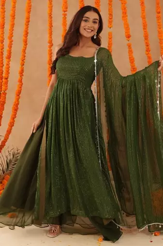 Sobhita green lurix kurta set