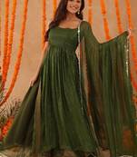 Sobhita green lurix kurta set
