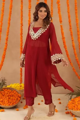 Netra red mirror lace work fusion set