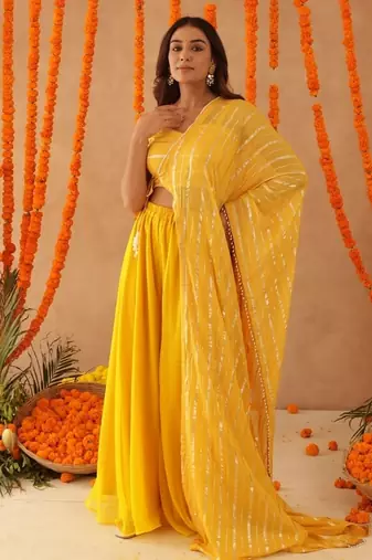 Vishya yellow lurix fusion set