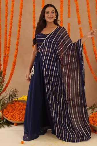 Baani navy blue lurix fusion set