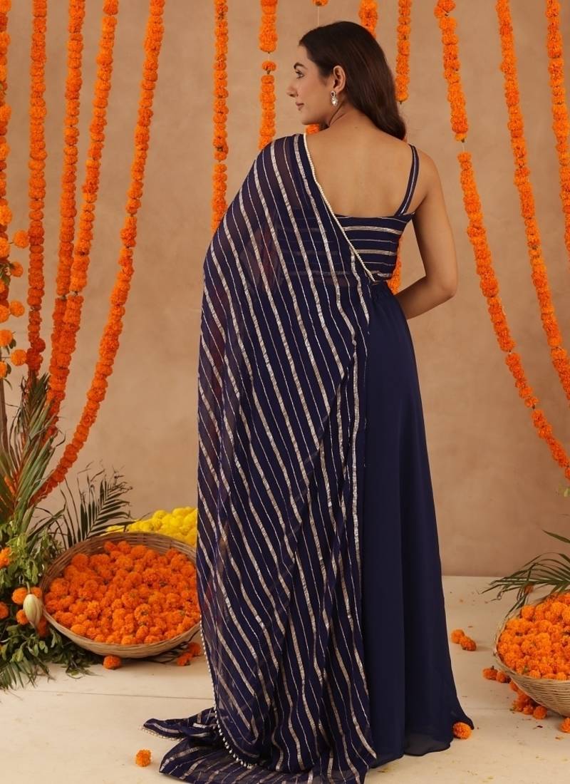 Baani navy blue lurix fusion set