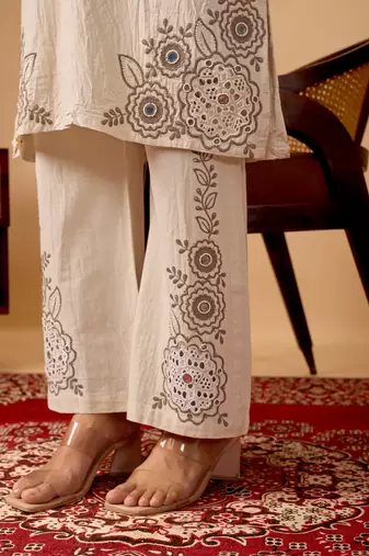 Women's embroidered cotton kurta pant co-ord set