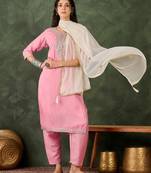 Pink women kurta pant dupatta set